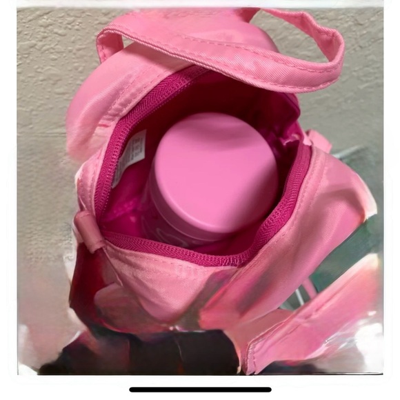 Mini Insulated Jar and mini lunch bag
Tarrito Térmico
Mini bocal isotherme - Picture 3 of 8